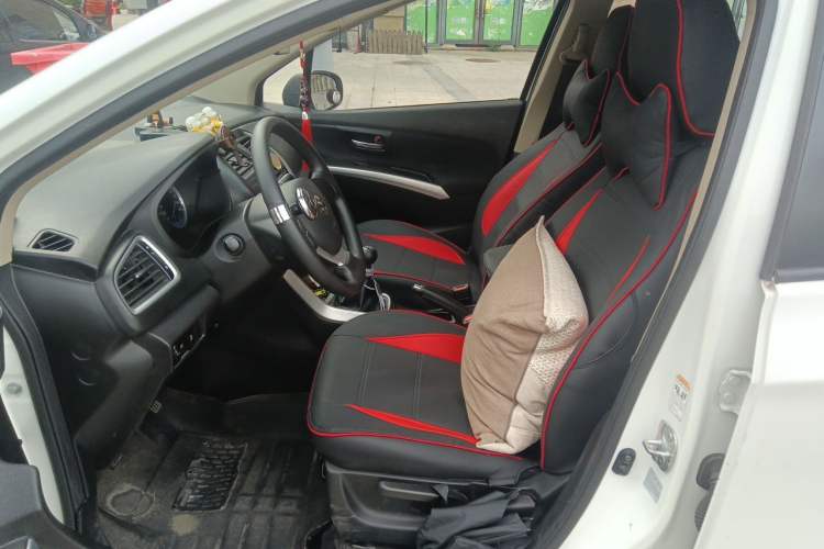 Used Suzuki S-Cross 2015 1.6L Manual Two-Wheel Drive Entry Model Left Front Seat