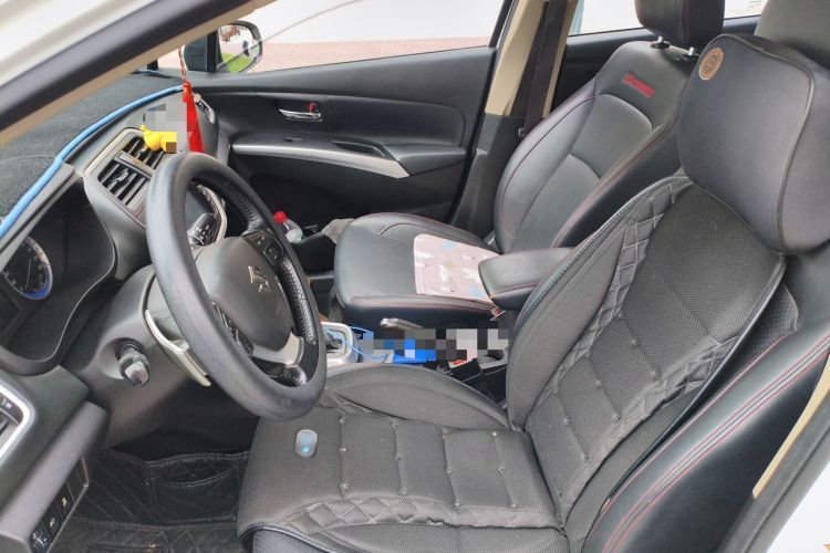 Used Suzuki S-Cross 2015 1.6L CVT Two-Wheel Drive Elite Version Left Front Seat