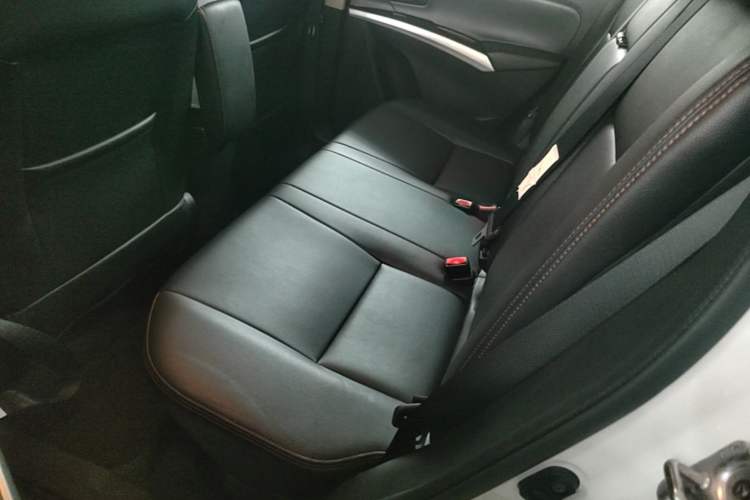 Used Suzuki S-Cross 2015 1.4T Automatic Two-Wheel Drive Prestige Model Left Rear Seat
