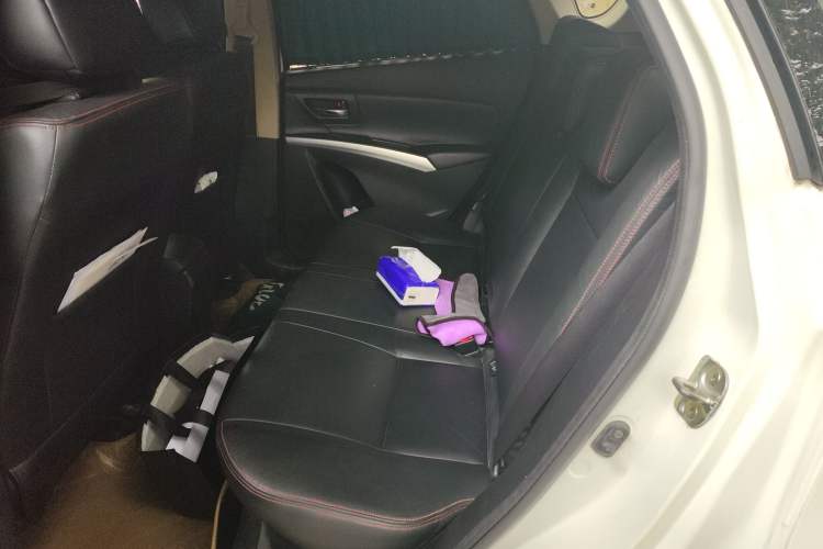 Used Suzuki S-Cross 2015 1.6L Manual Two-Wheel Drive Elite Model Left Rear Seat