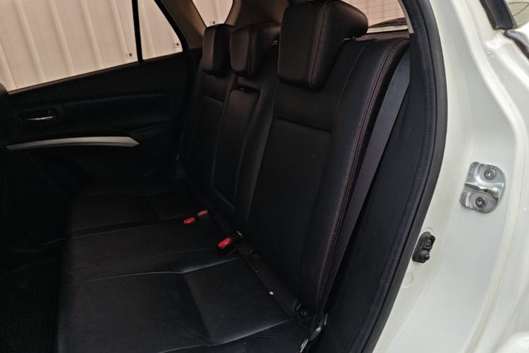 Used Suzuki S-Cross 2015 1.6L CVT Two-Wheel Drive Elite Version Left Rear Seat