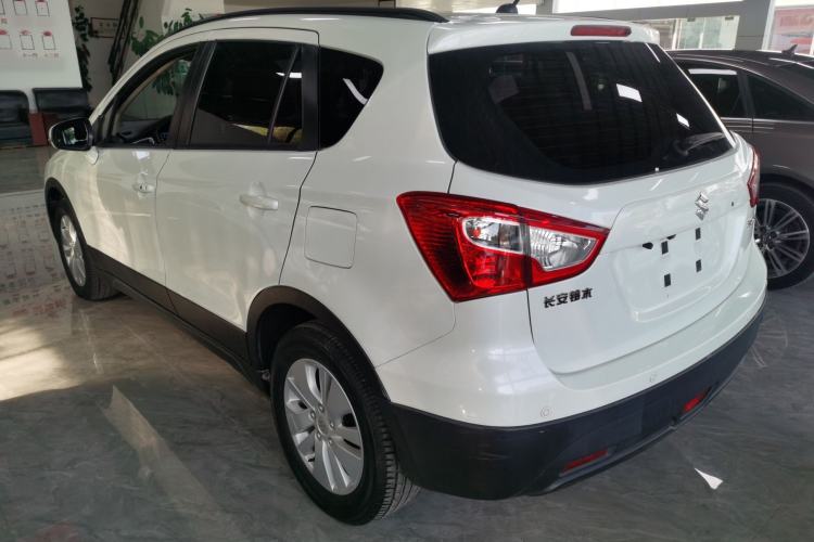 Used Suzuki S-Cross 2015 1.6L CVT Two-Wheel Drive Entry-Level Trim Rear Left 45 Deg