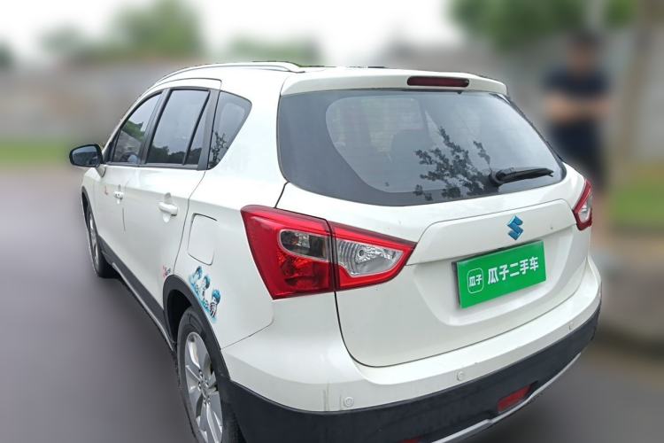 Used Suzuki S-Cross 2015 1.6L CVT Two-Wheel Drive Elite Version Rear Left 45 Deg