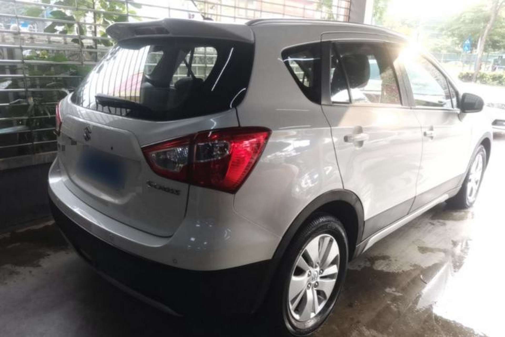 Used Suzuki S-Cross 2015 1.6L CVT Two-Wheel Drive Elite Version Rear Right 45 Deg