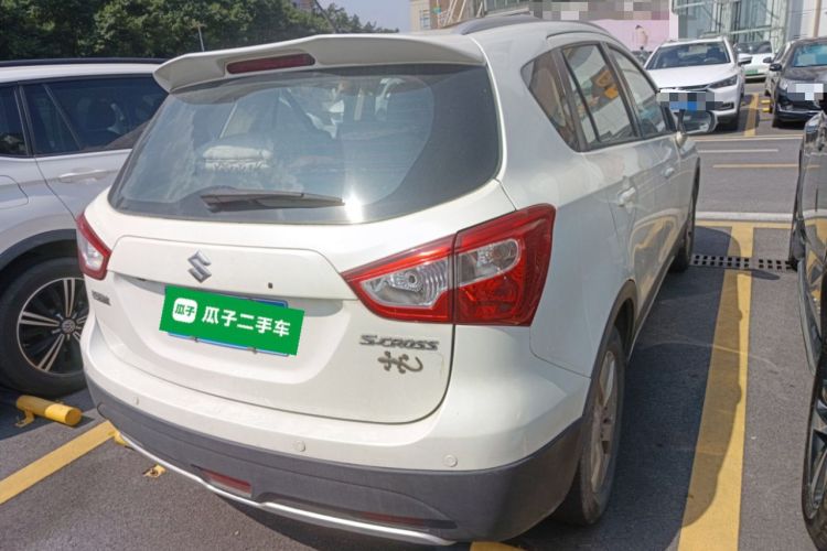 Used Suzuki S-Cross 2015 1.6L CVT Two-Wheel Drive Elite Version Rear Right 45 Deg