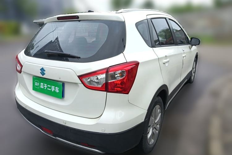 Used Suzuki S-Cross 2015 1.6L CVT Two-Wheel Drive Elite Version Rear Right 45 Deg