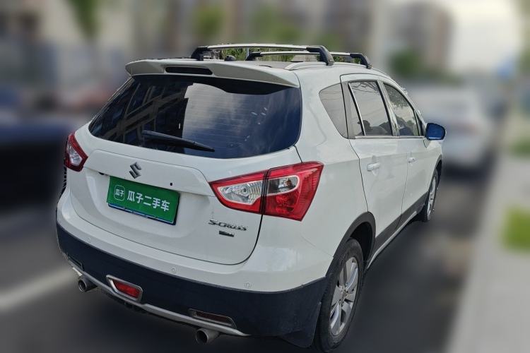 Used Suzuki S-Cross 2015 1.6L CVT Two-Wheel Drive Elite Version Rear Right 45 Deg
