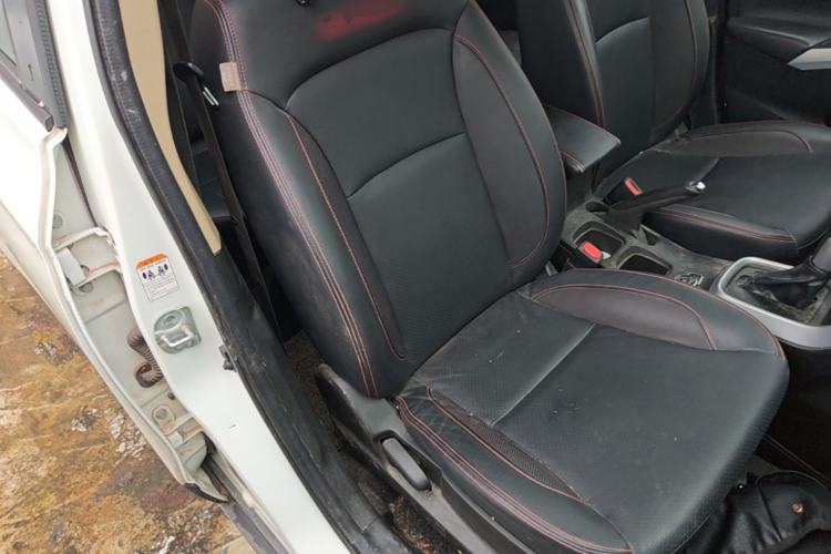 Used Suzuki S-Cross 2015 1.6L CVT Four-Wheel Drive Elite Model Right Front Seat