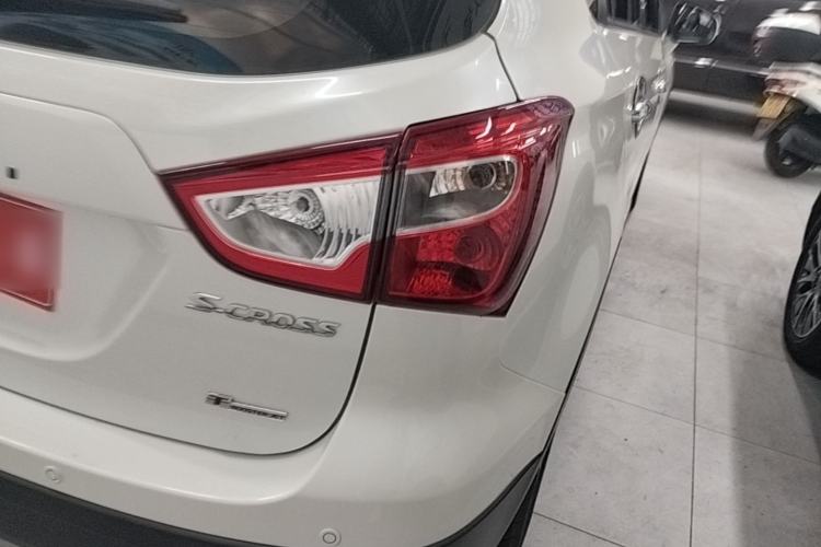 Used Suzuki S-Cross 2015 1.4T Automatic Two-Wheel Drive Prestige Model Right Rear Taillight