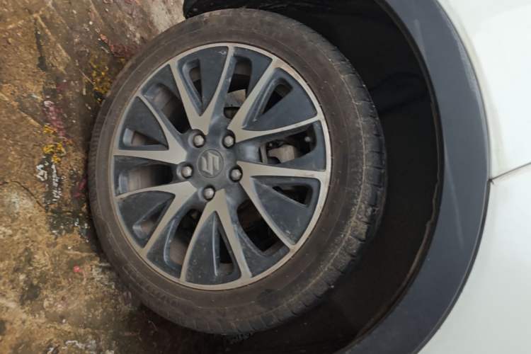 Used Suzuki S-Cross 2015 1.6L CVT Four-Wheel Drive Elite Model Right Rear Wheel Hub