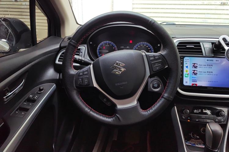 Used Suzuki S-Cross 2015 1.6L CVT Two-Wheel Drive Elite Version Steering Wheel