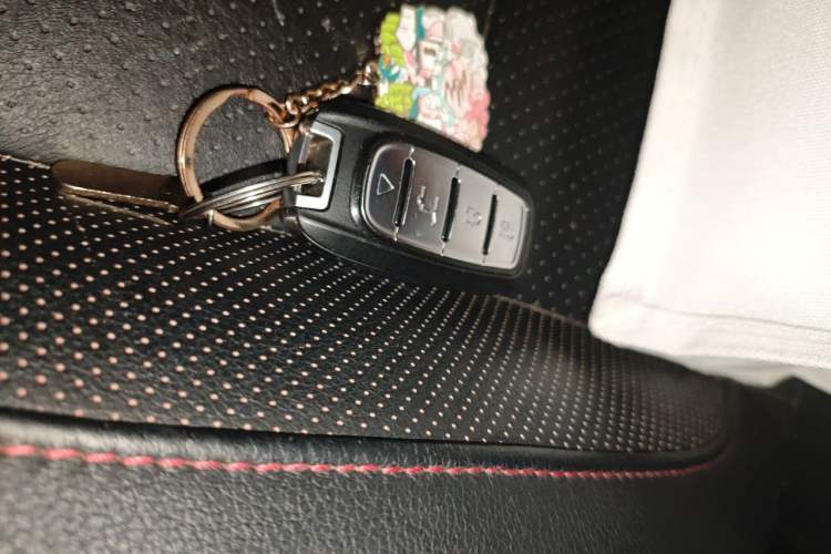 Used Suzuki S-Cross 2015 1.6L CVT Two-Wheel Drive Elite Version Vehicle Key
