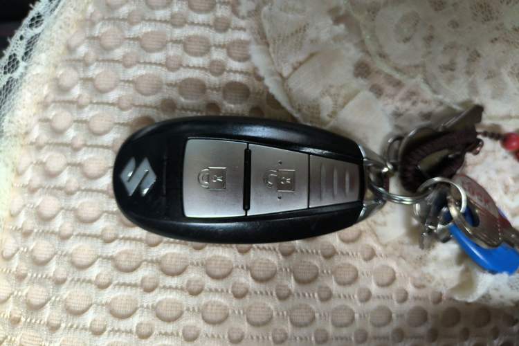 Used Suzuki S-Cross 2015 1.6L CVT Two-Wheel Drive Elite Version Vehicle Key