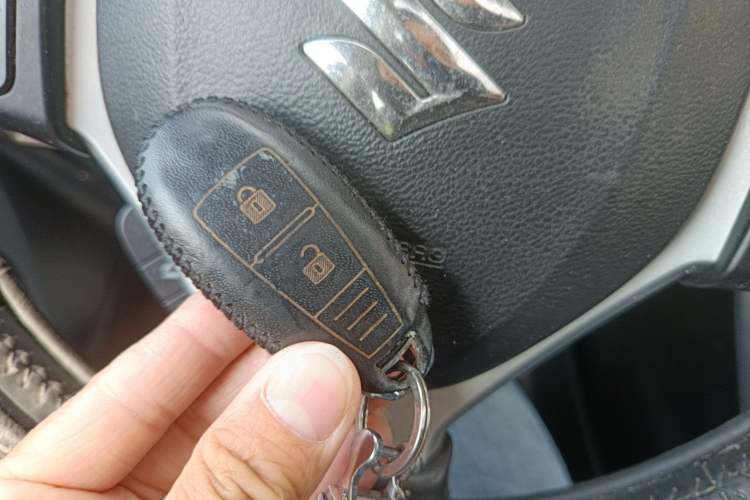 Used Suzuki S-Cross 2015 1.6L CVT Two-Wheel Drive Elite Version Vehicle Key