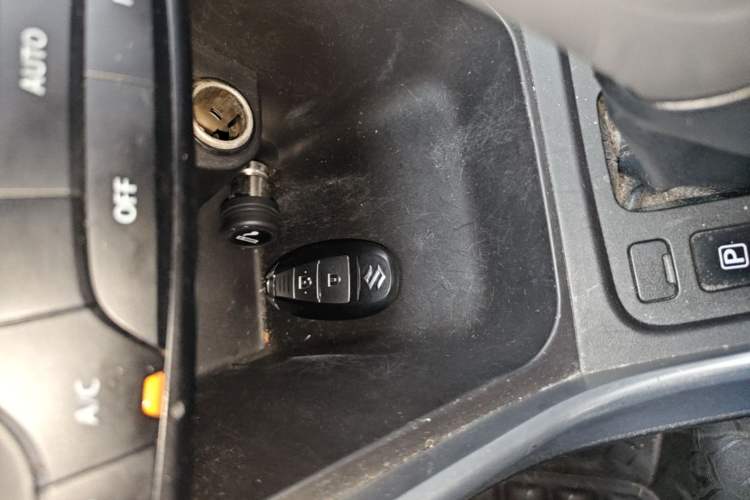 Used Suzuki S-Cross 2015 1.6L CVT Two-Wheel Drive Elite Version Vehicle Key
