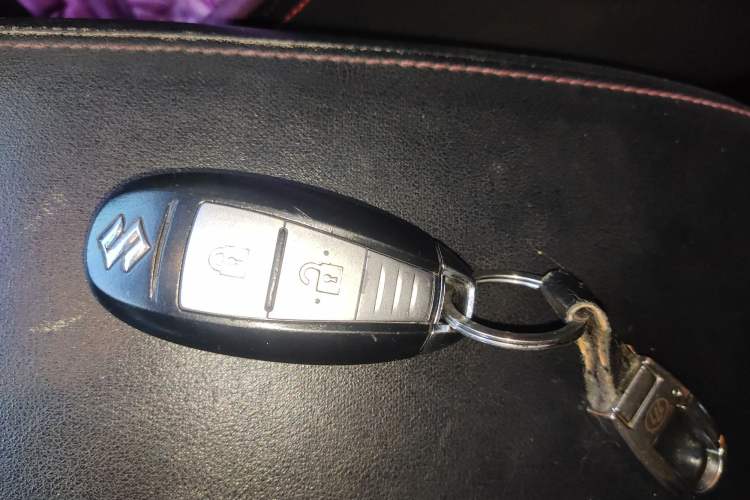 Used Suzuki S-Cross 2015 1.4T Automatic Two-Wheel Drive Prestige Model Vehicle Key