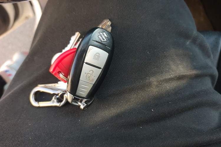 Used Suzuki S-Cross 2015 1.6L CVT Two-Wheel Drive Elite Version Vehicle Key