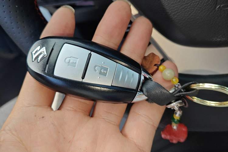 Used Suzuki S-Cross 2015 1.6L CVT Two-Wheel Drive Elite Version Vehicle Key