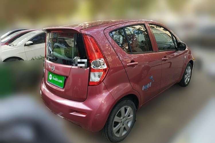 Used Suzuki Splash 2012 1.4 VVT Deluxe Edition Rear Right 45 Deg