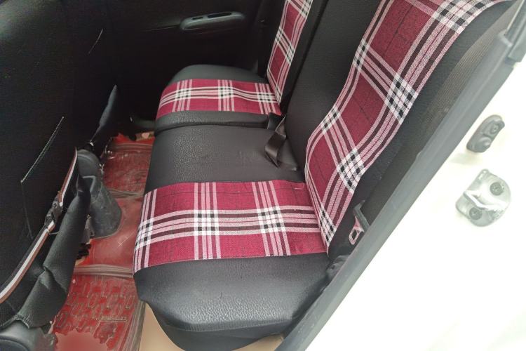 Used Suzuki Splash 2012 1.4 VVT Deluxe Edition Left Rear Seat