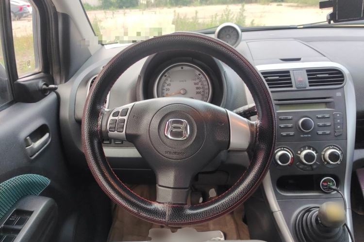 Used Suzuki Splash 2012 1.4L Luxury Model Steering Wheel