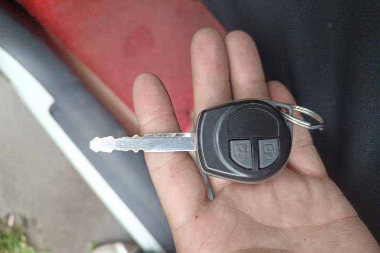 Used Suzuki Splash 2012 1.4 VVT Deluxe Edition Vehicle Key