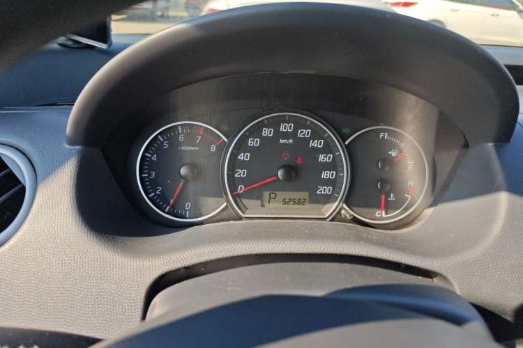Used Suzuki Swift 2014 1.5L Automatic Fashion Edition Instrument Cluster