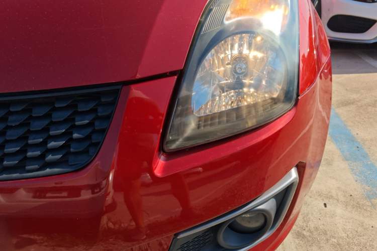 Used Suzuki Swift 2014 1.5L Automatic Fashion Edition Left Front Headlight