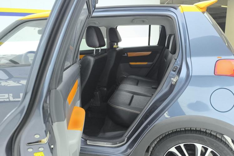 Used Suzuki Swift 2016 1.5L Automatic Fashionable Coolplay Edition Left Rear Seat