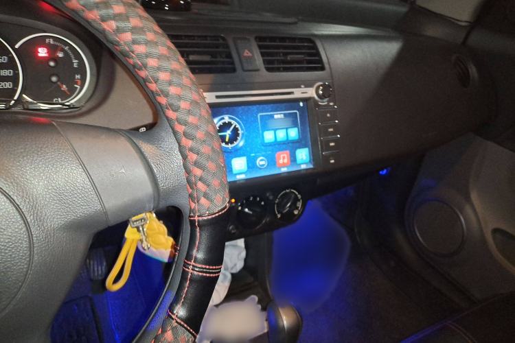 Used Suzuki Swift 2015 1.5L Automatic Limited Edition Audio And AC Panel