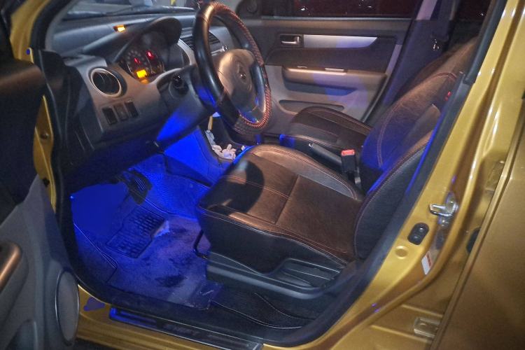 Used Suzuki Swift 2015 1.5L Automatic Limited Edition Interior 3