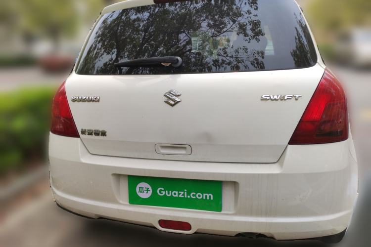 Used Suzuki Swift 2005 1.3L Manual Luxury Model Rear