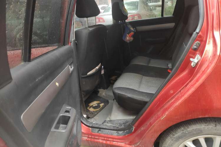 Used Suzuki Swift 2007 1.5L Automatic Xuanrui Edition Left Rear Seat