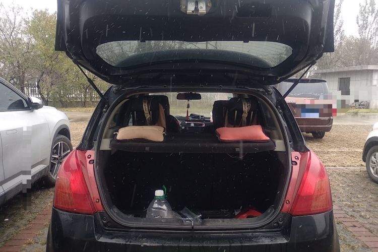 Used Suzuki Swift 2008 1.5L Automatic – Ultra-Stylish Xuanrui Edition Trunk
