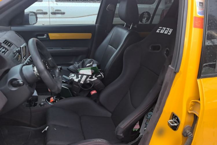 Used Suzuki Swift 2008 JingLe 1.5L Manual Xuanrui Edition Left Front Seat