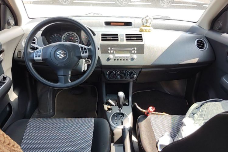 Used Suzuki Swift 2008 1.5L Automatic – Ultra-Stylish Xuanrui Edition Center Console