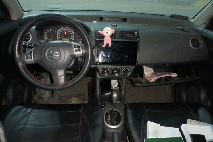 Used Suzuki Swift 2008 1.5L Automatic – Ultra-Stylish Xuanrui Edition Center Console