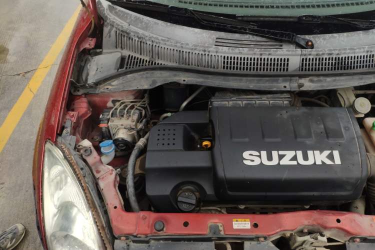 Used Suzuki Swift 2008 1.5L Manual - Ultra-Stylish Xuanrui Model Engine Bay Right