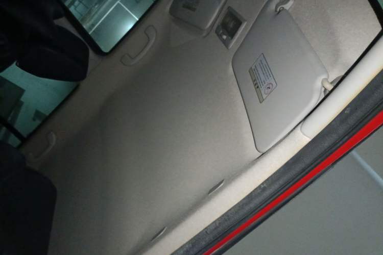 Used Suzuki Swift 2008 1.5L Automatic – Ultra-Stylish Xuanrui Edition Headliner