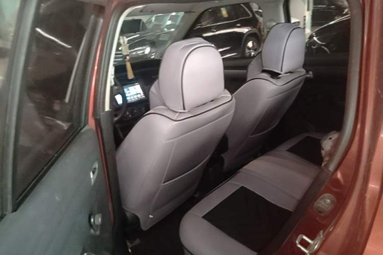 Used Suzuki Swift 2008 Sunny Blue 1.3L Automatic Xuanle Edition Left Rear Seat