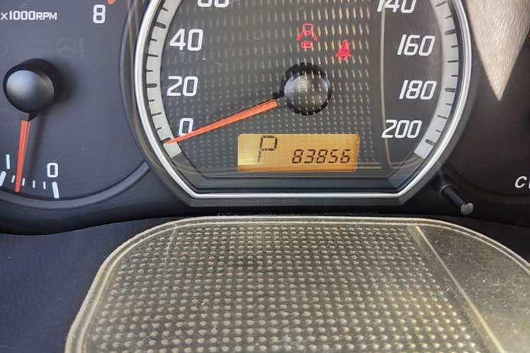 Used Suzuki Swift 2008 1.5L Automatic – Ultra-Stylish Xuanrui Edition Odometer Close Up