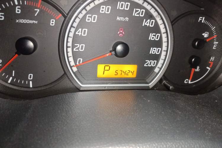 Used Suzuki Swift 2008 1.5L Automatic – Ultra-Stylish Xuanrui Edition Odometer Close Up