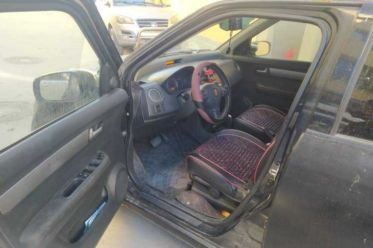 Used Suzuki Swift 2009 1.5L Automatic Alice Driver Seat
