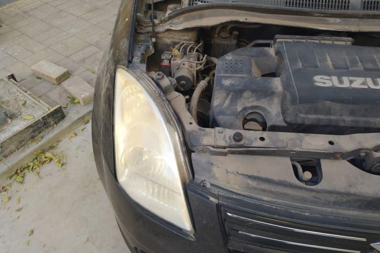 Used Suzuki Swift 2009 1.5L Automatic Alice Engine Bay Right