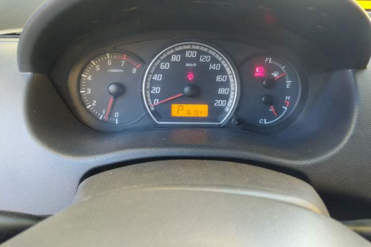 Used Suzuki Swift 2009 1.5L Automatic Alice Odometer Close Up