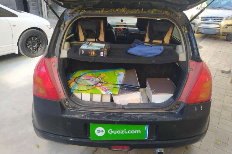 Used Suzuki Swift 2009 1.5L Automatic Alice Trunk