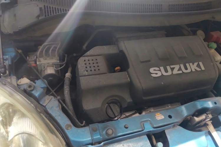 Used Suzuki Swift 2009 1.5L Manual MoKe Edition Engine Bay Right