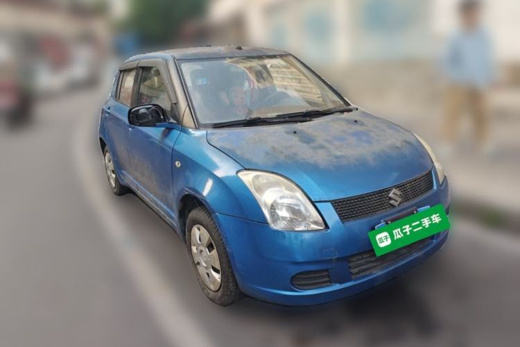 Used Suzuki Swift 2009 1.3L Manual Value Edition Front Right 45 Deg