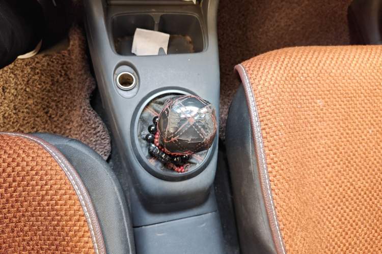 Used Suzuki Swift 2009 1.3L Manual Value Edition Gear Lever