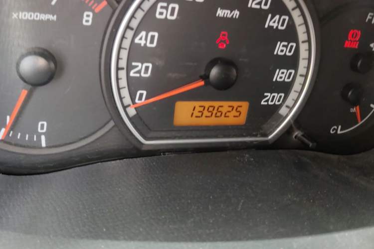 Used Suzuki Swift 2009 1.5L Manual MoKe Edition Odometer Close Up